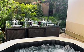 IDEAL-à 1 mn Plage/sillon -jardin privé- 1/6 pers