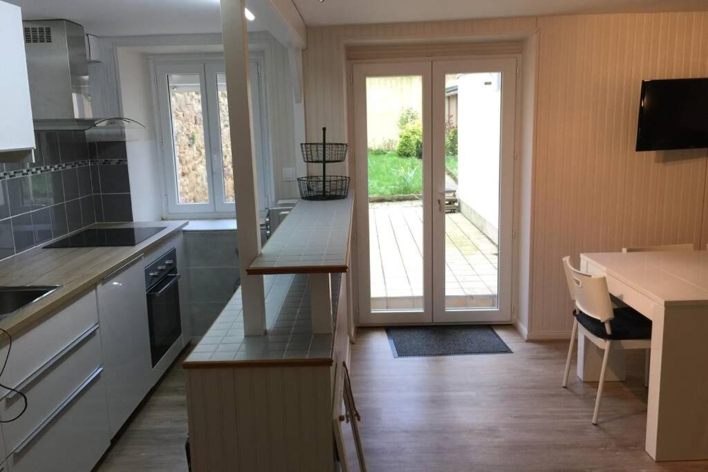 IDEAL-à 1 mn Plage/sillon -jardin privé- 1/6 pers Saint-Malo Extérieur photo
